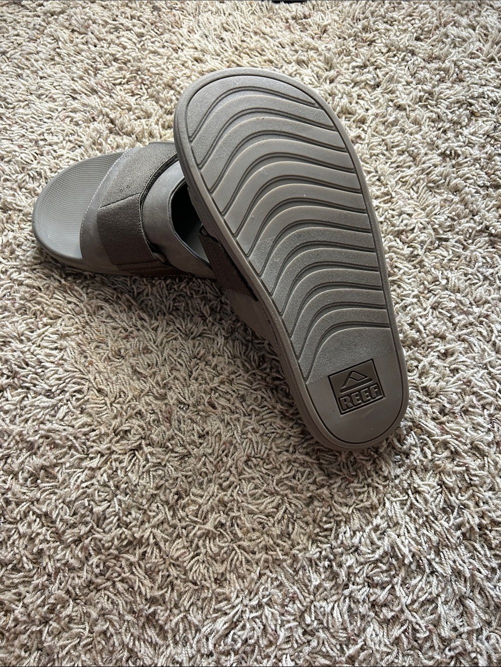 Reef men’s the sojourn shade greens grey slides - Picture 4 of 4